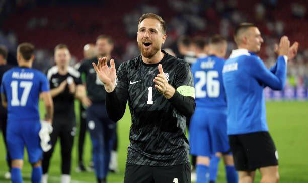 爱游戏娱乐-包含斯洛文尼亚客场平局，晋级形势仍有挑战的词条