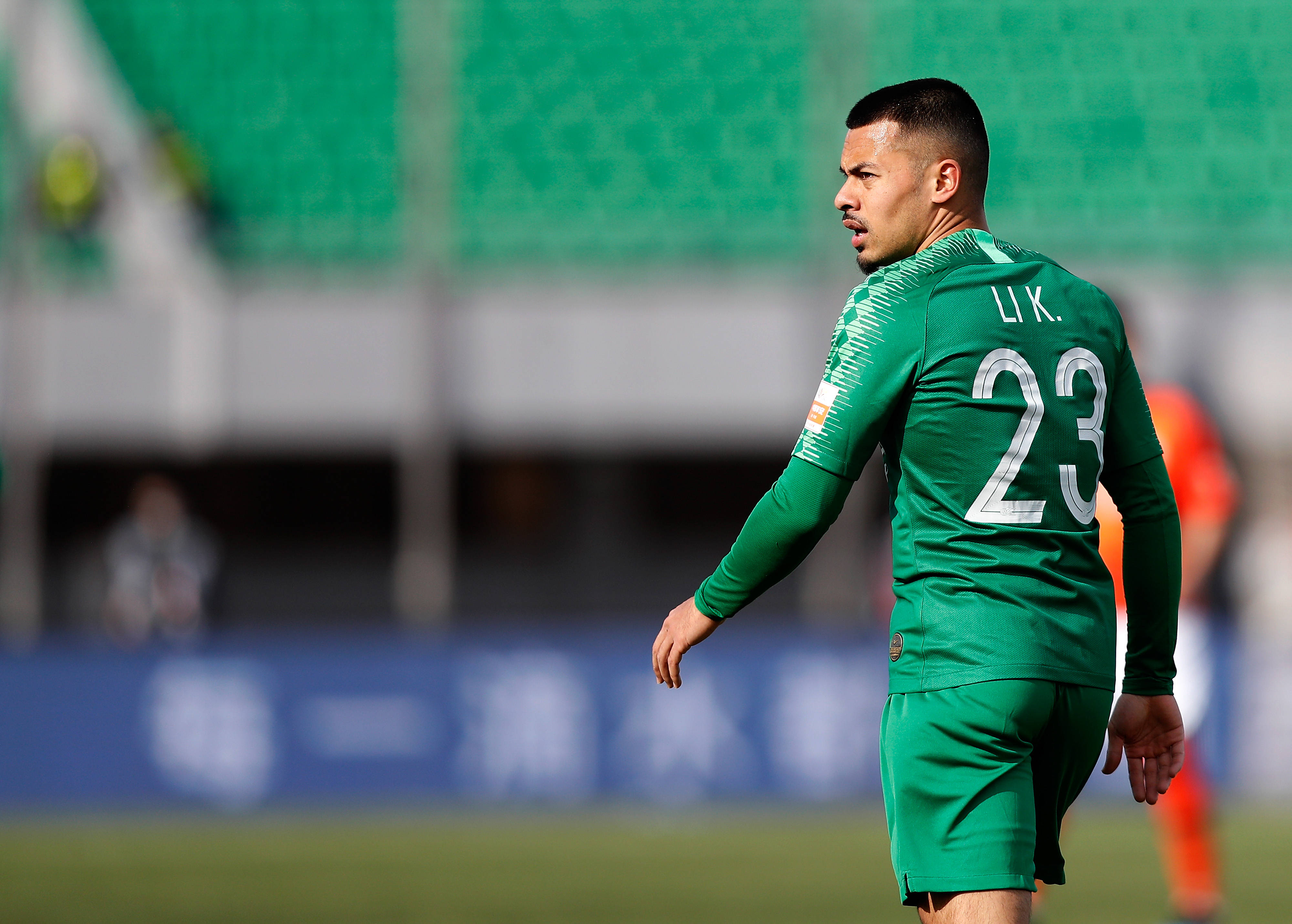 爱游戏竞技-关于上港客场惨败，主帅面临下课压力的信息