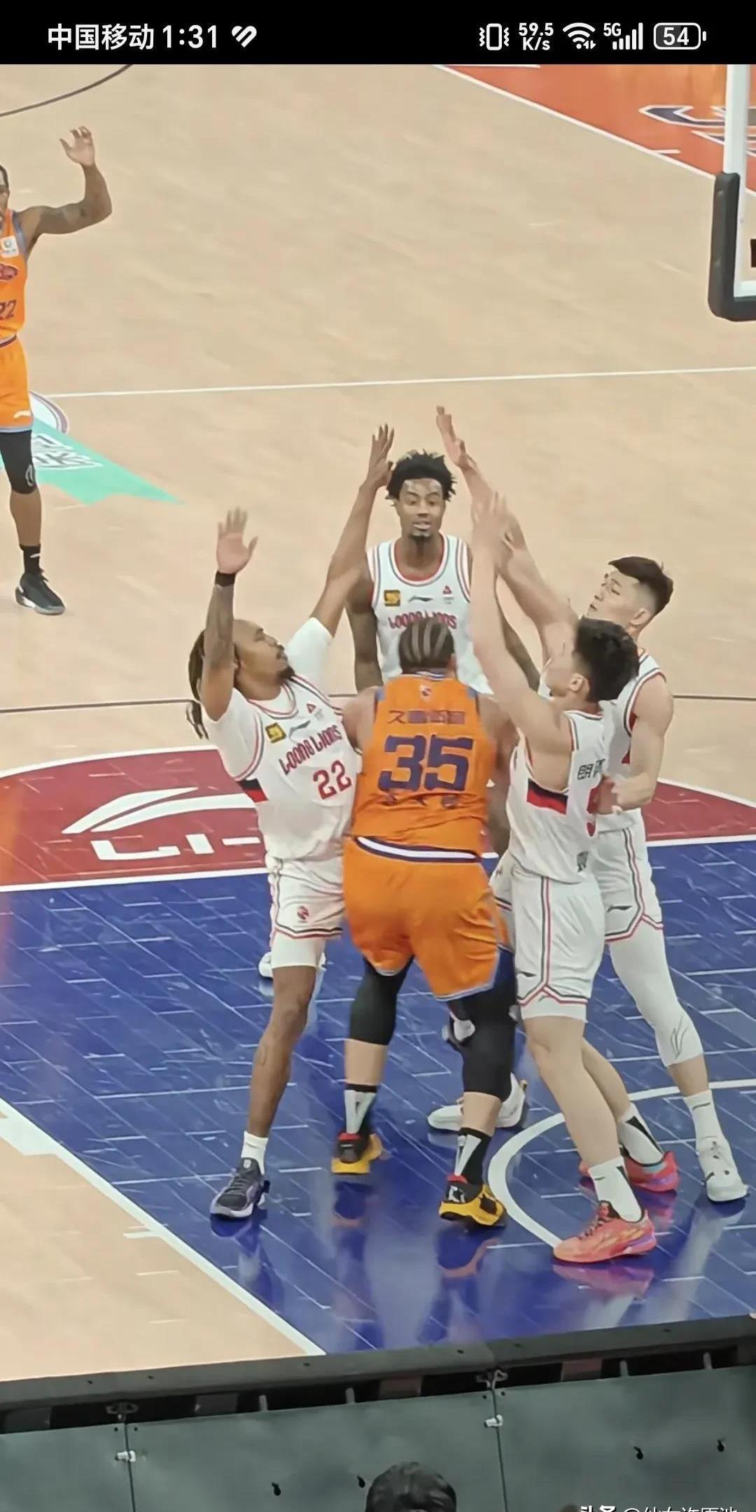 爱游戏网址-浙江队外援神勇，带领球队逆转战胜