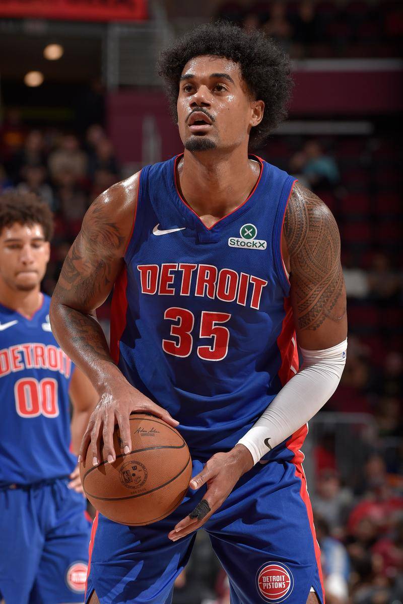 爱游戏娱乐-勇士不敌爵士，米切尔贡献28分