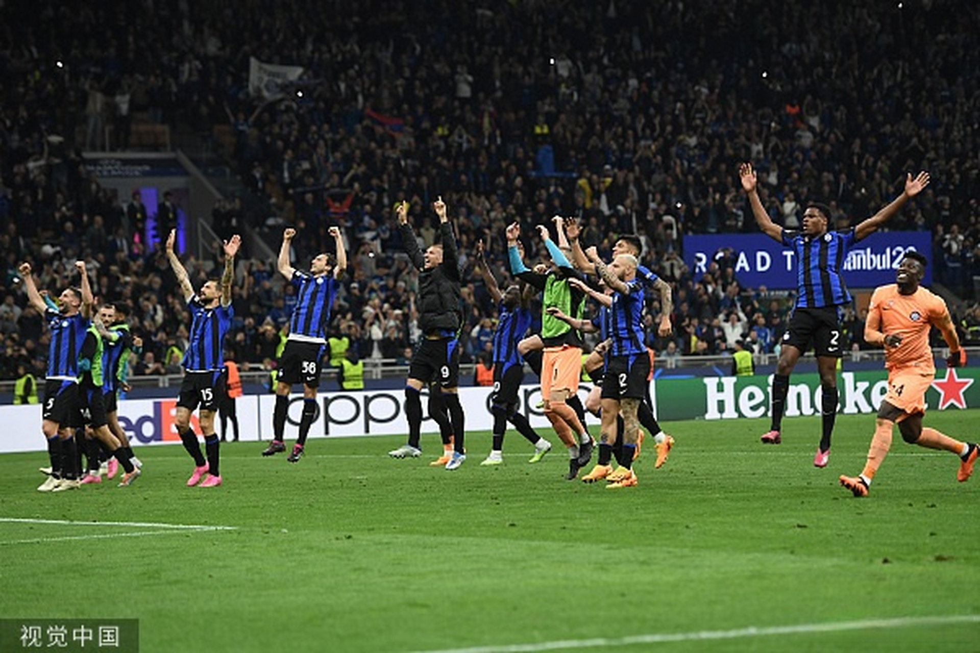 爱游戏注册-罗马错失晋级机会，终结欧冠行程