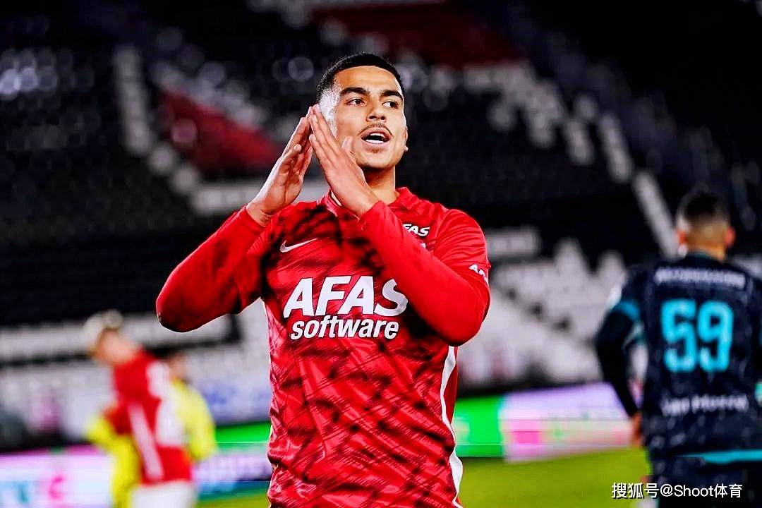 爱游戏馆-阿尔克迪亚主场大败,降级危机凸显