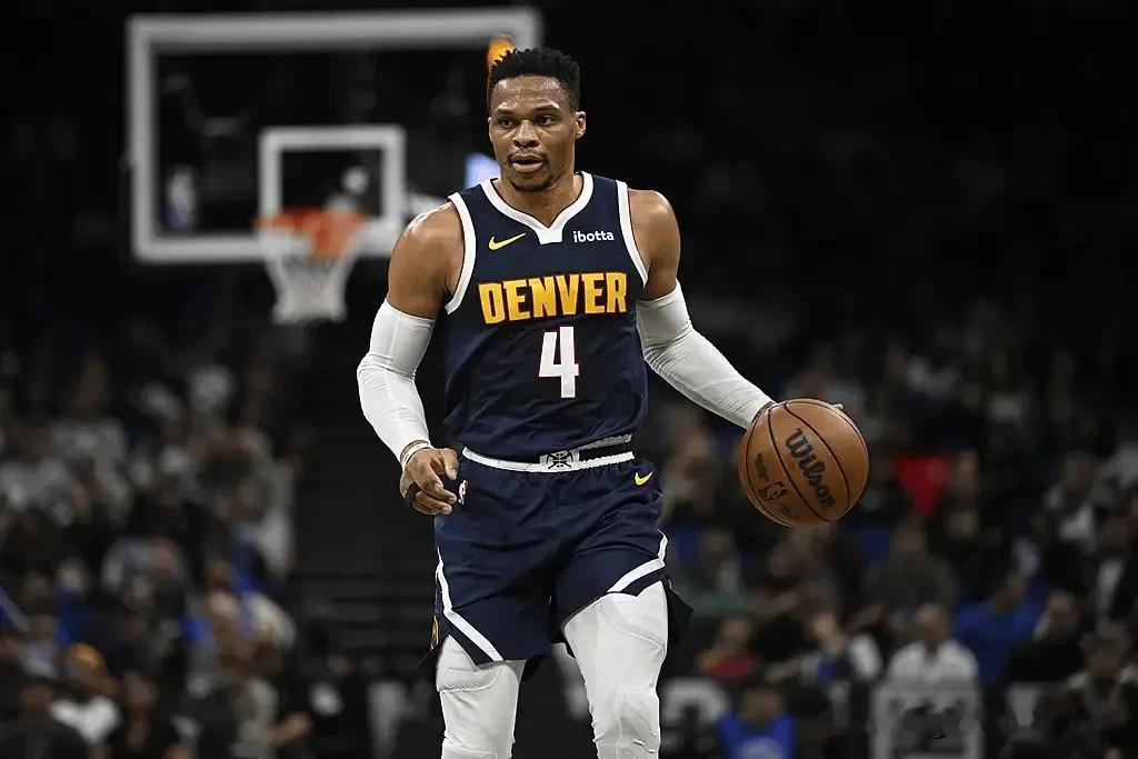 爱游戏网页版登录入口-掘金队半程低迷，球队需找回状态的简单介绍