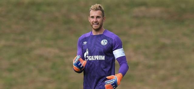 爱游戏链接-沙尔克新帅率队赛季前首战，期待开门红的简单介绍