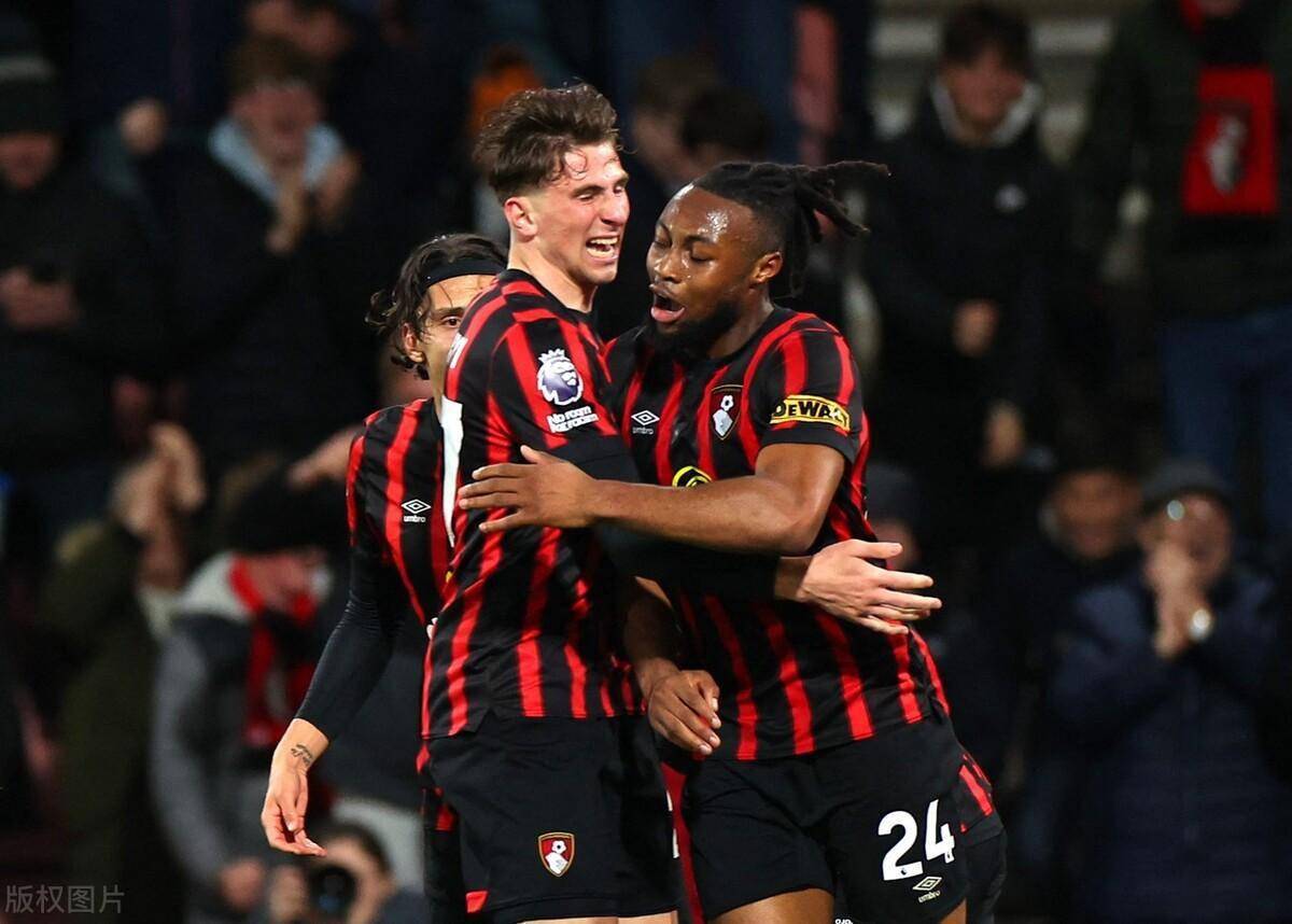 爱游戏平台-切尔西主场再胜伯恩茅斯，继续追赶英超榜首球队的简单介绍