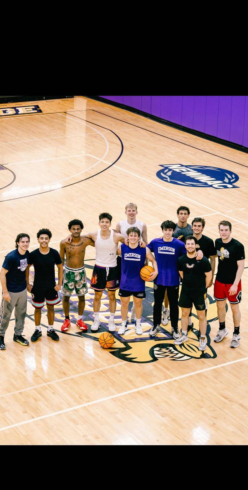 爱游戏培训-NBA球队组织健身活动帮助球迷